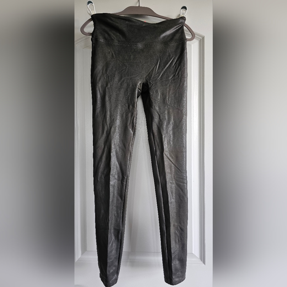 Spanx Faux Leather Moto Leggins Platinum Grey Size Med